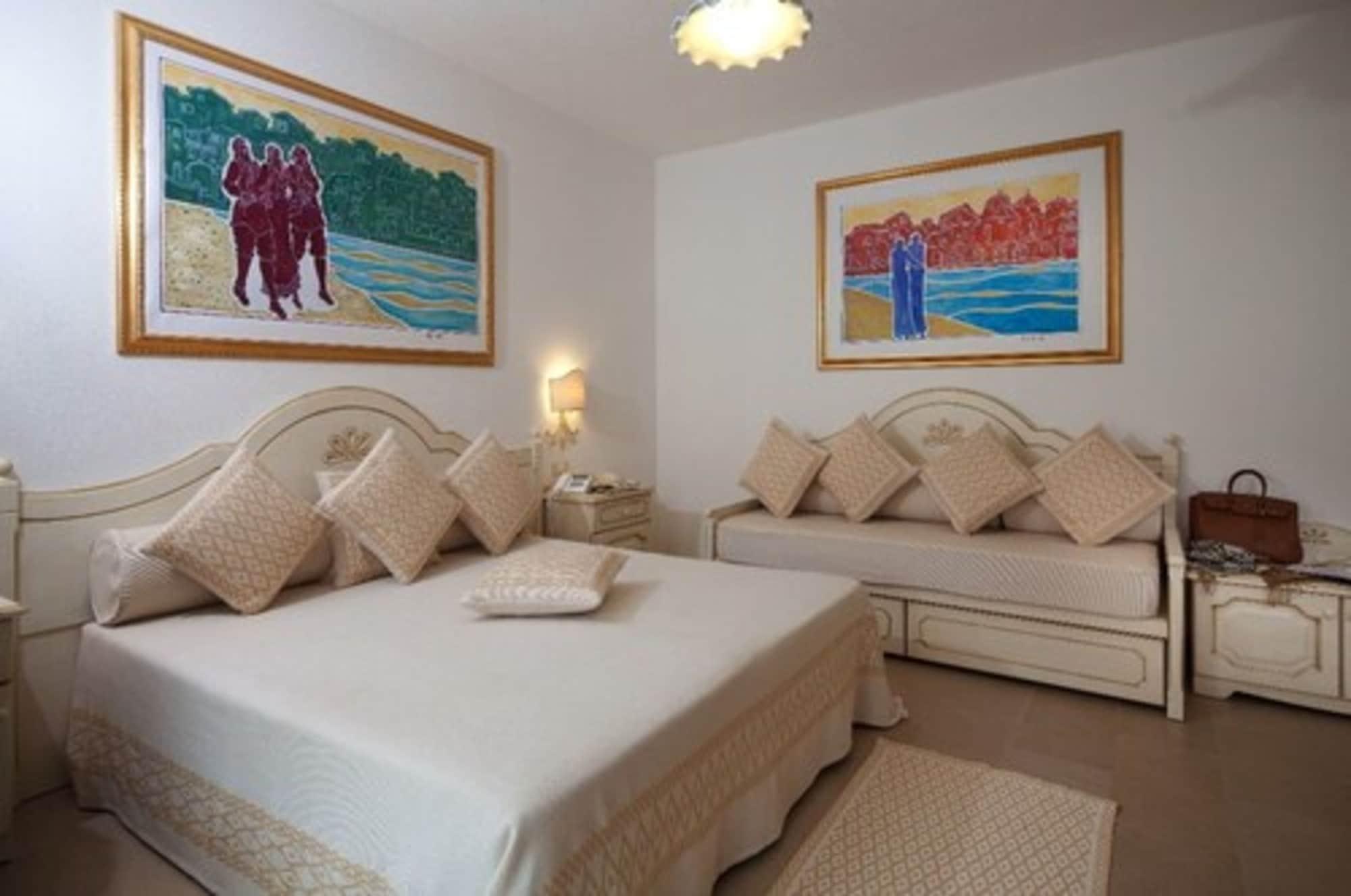 Cala Ginepro Hotel Resort & Spa أروسييْ المظهر الخارجي الصورة